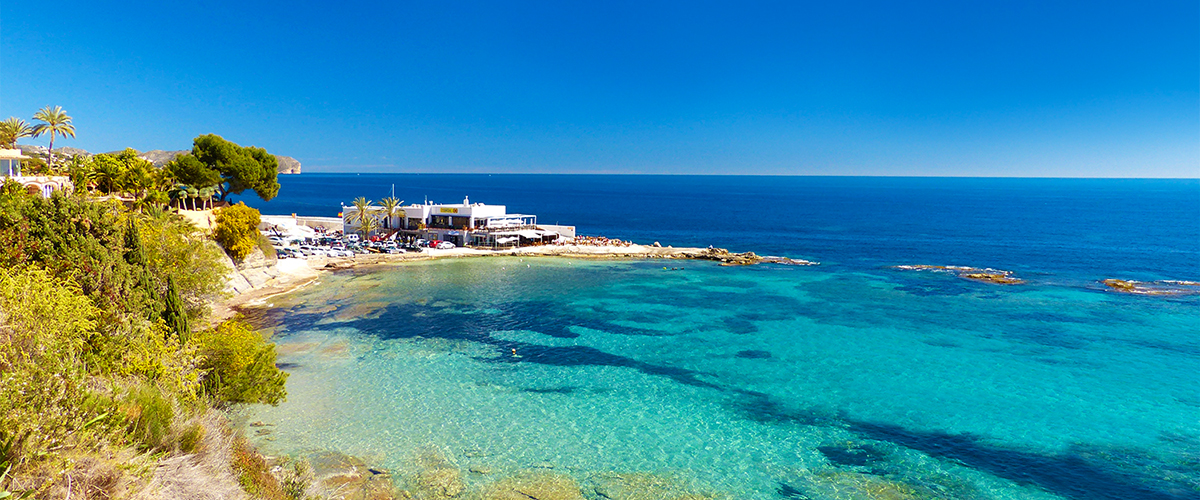 Abahana Villas - Blick auf die Bucht von Les Bassetes de Benissa. Abahana Villas - Blick auf die Bucht von Les Bassetes de Benissa.