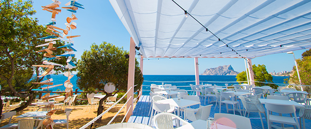 Abahana Villas - Baladrar Beach Bar.