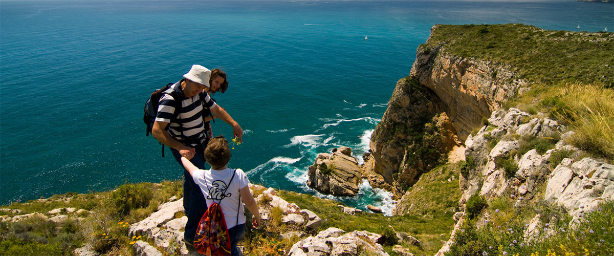 Abahana Villas - Ruta para la familia de la Torre de Cap d'Or de Moraira. Abahana Villas - Ruta para la familia de la Torre de Cap d'Or de Moraira.