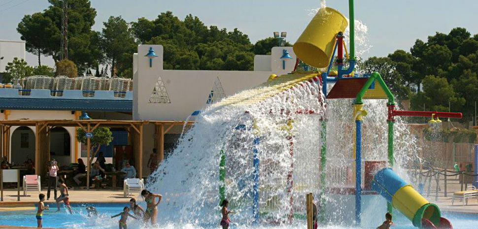 Aqualandia - Детский район Акваландии в Бенидорме. Aqualandia - Детский район Акваландии в Бенидорме.