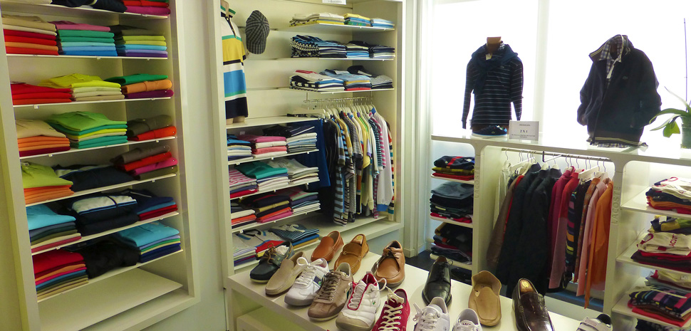 Abahana Villas - Mode Mann in der Helios Boutique in Moraira.