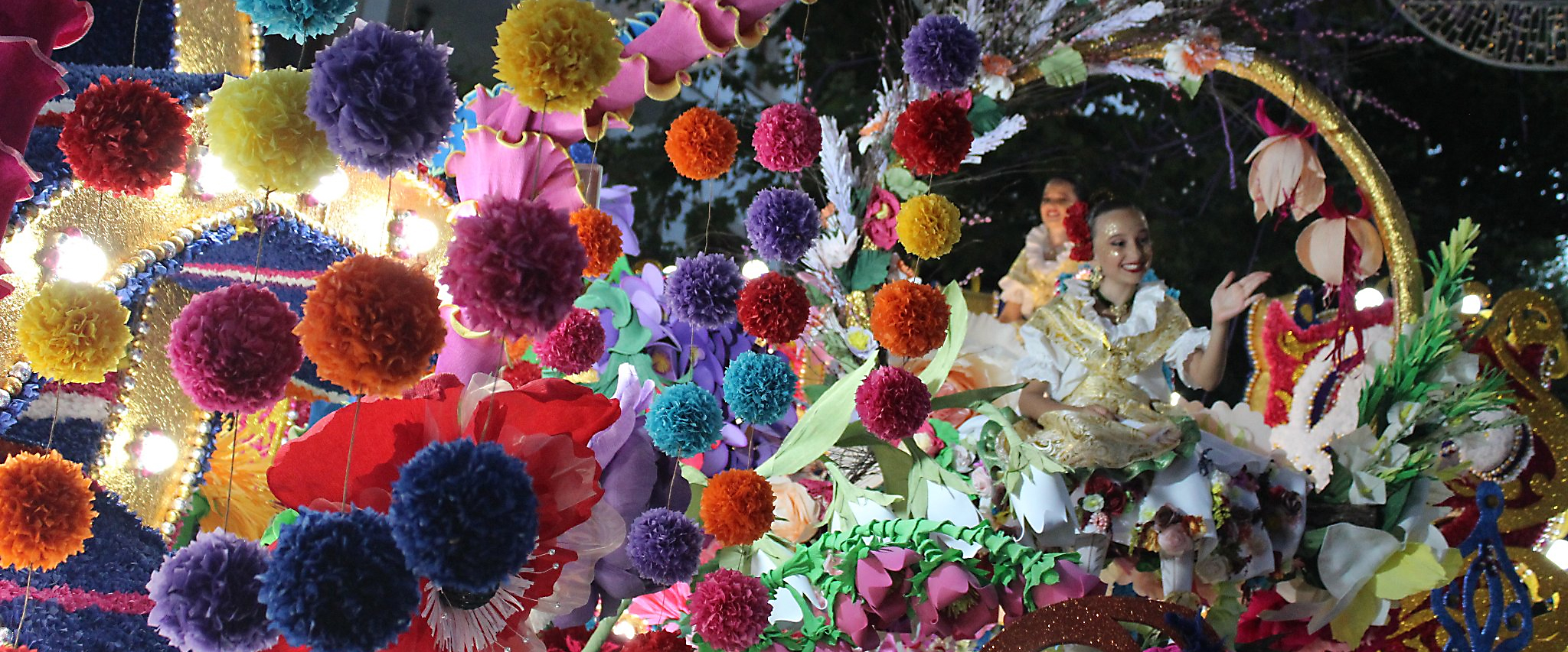 fiestas denia carrozas.jpg