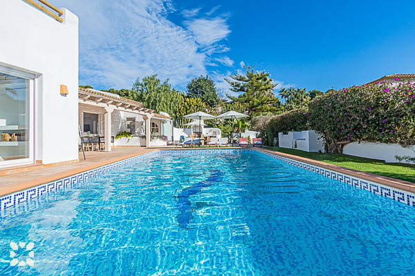 Alquiler villa ADORA en benissa