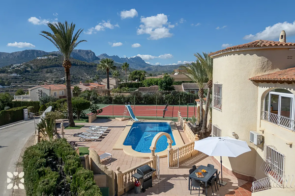 Alquiler villa VENTURA en calpe