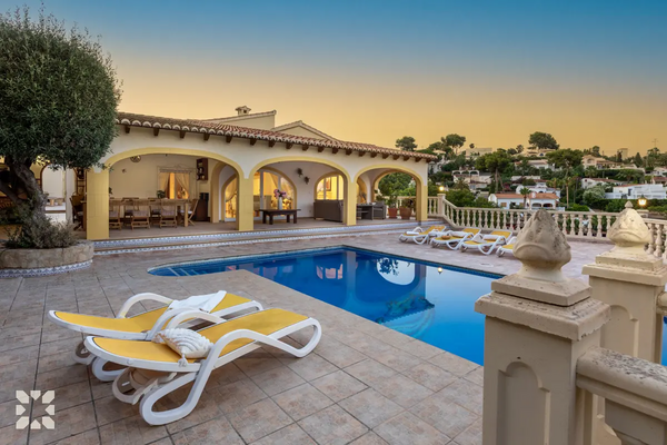 Alquiler villa SERENIDAD en benissa