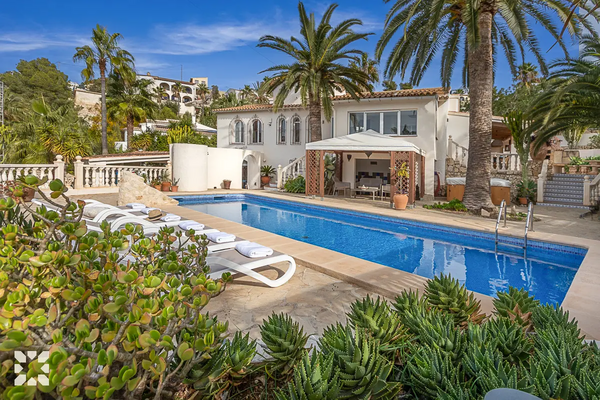 Alquiler villa MARIPOSA en benissa