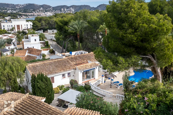 Alquiler villa CATALINA en moraira